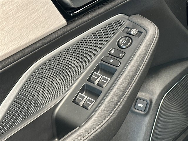 New 2026 Acura MDX SH-AWD image 12