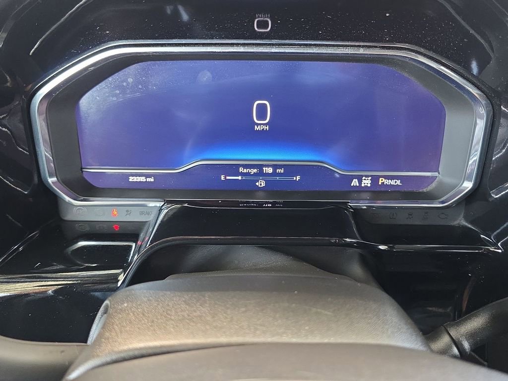 Used 2025 Chevrolet Silverado 2500 LT w/ Convenience Package image 12