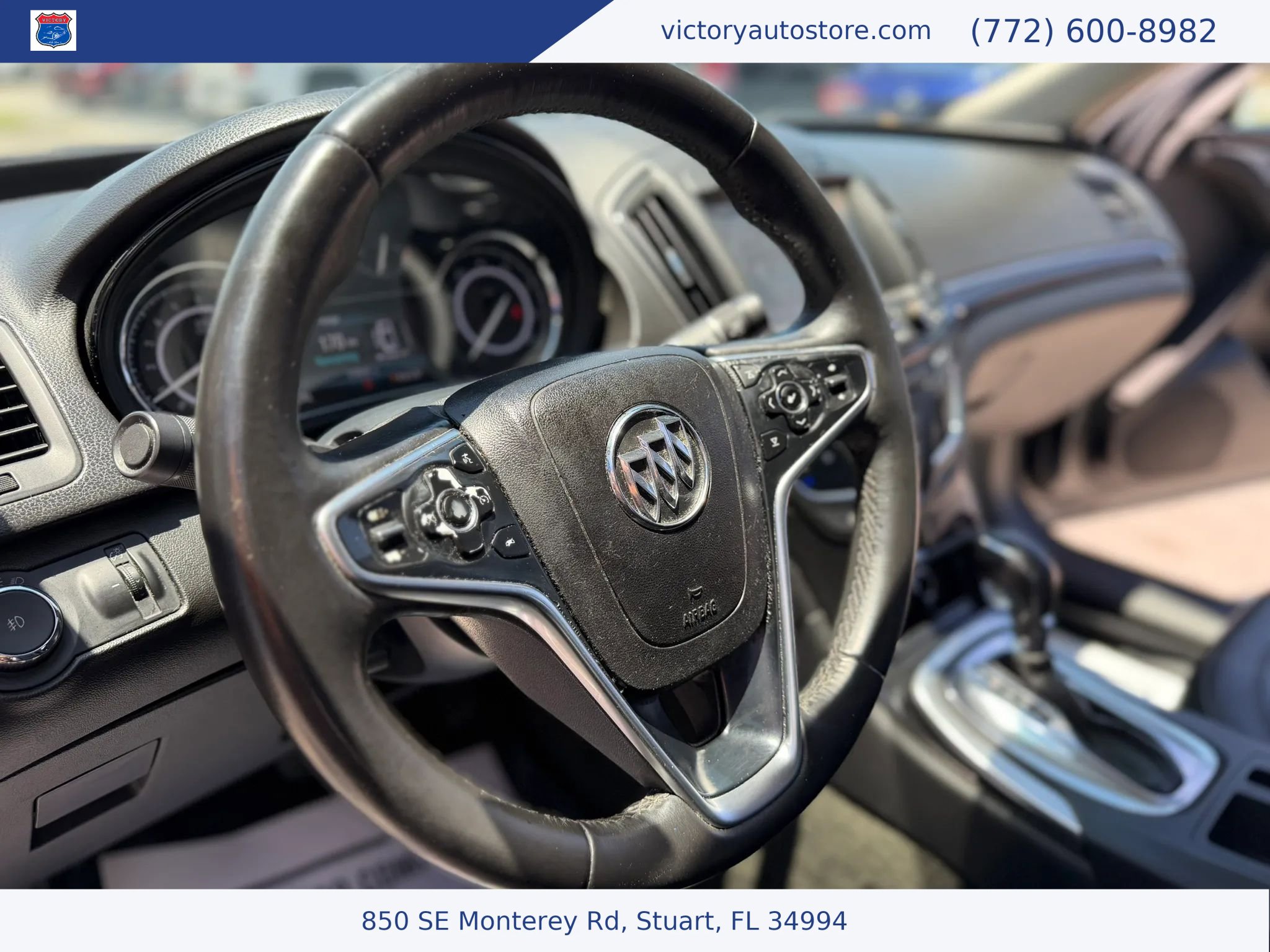 Used 2017 Buick Regal Sport Touring FWD image 31