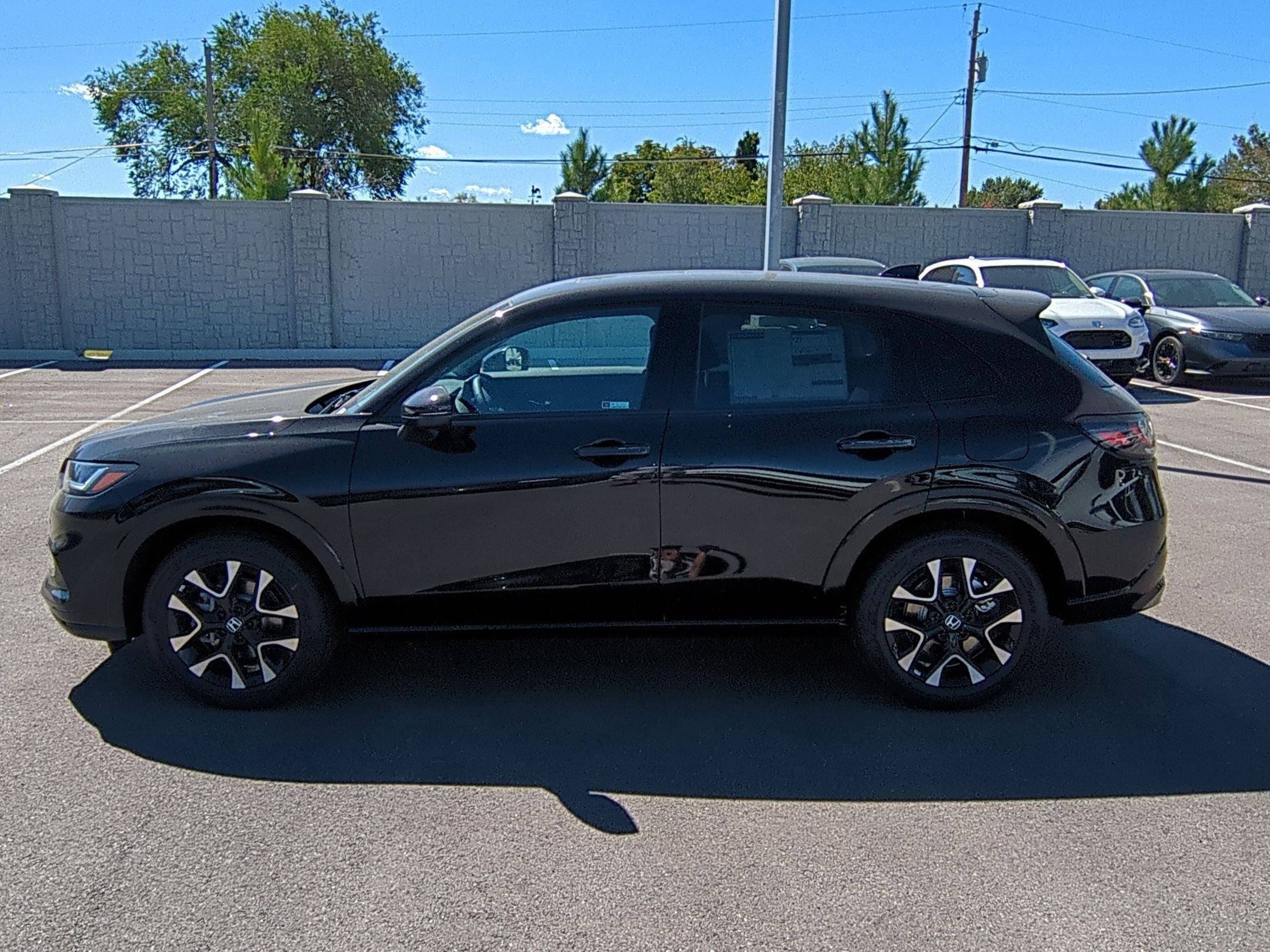 New 2026 Honda HR-V EX-L image 8