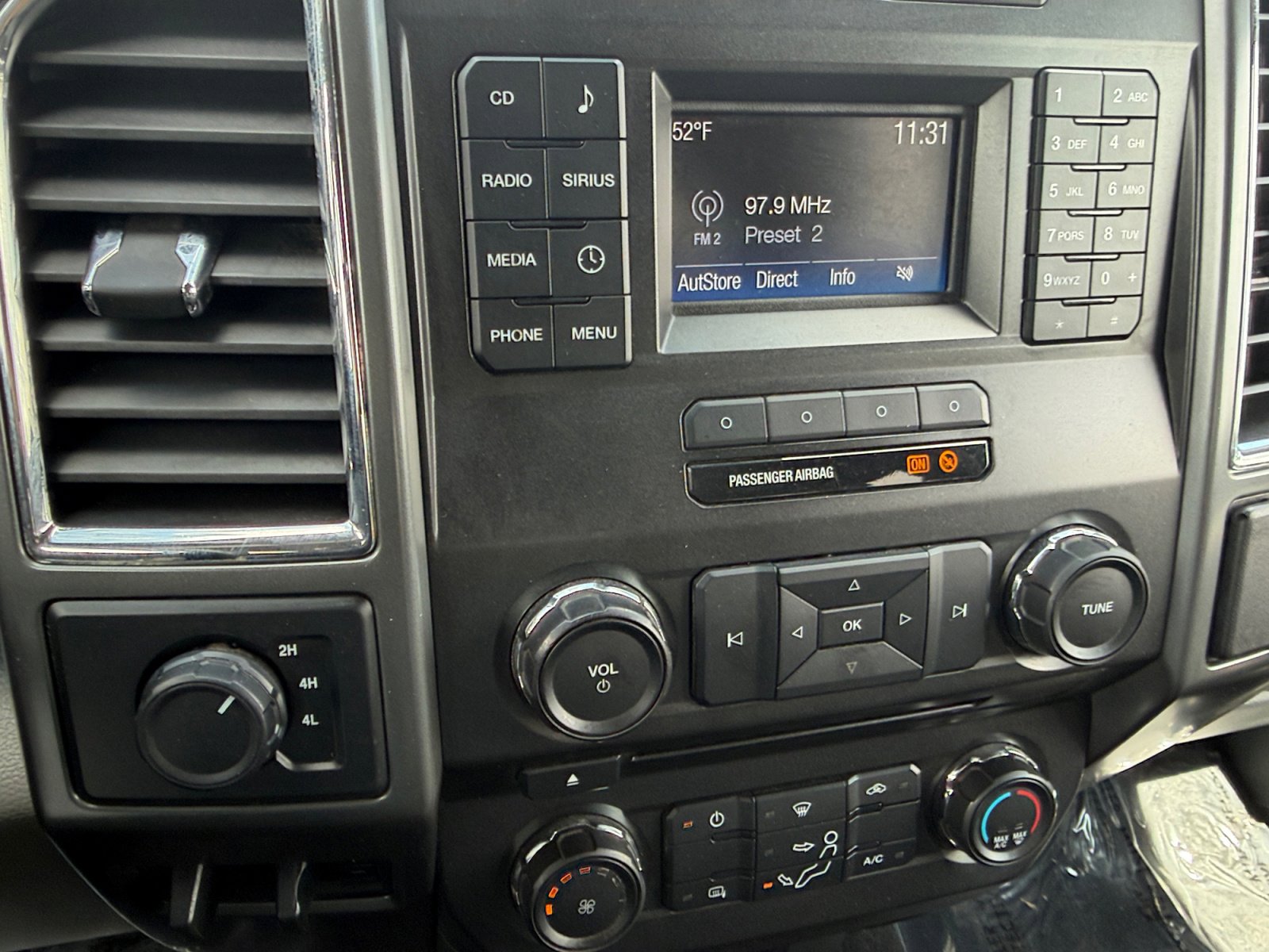 Used 2018 Ford F250 XLT AWD/4WD image 23