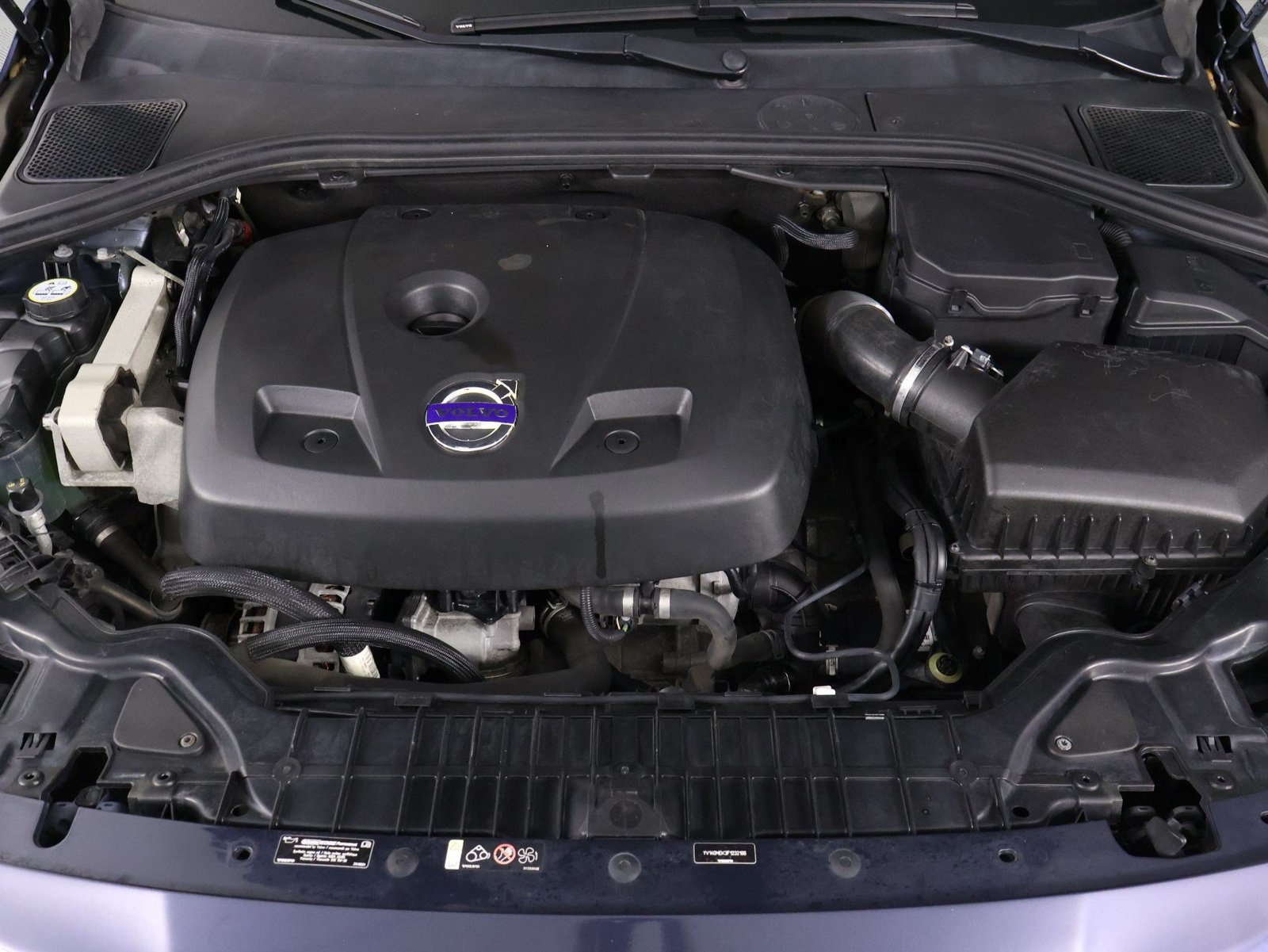 Used 2015 Volvo V60 T5 Premier w/ Convenience Package FWD image 24