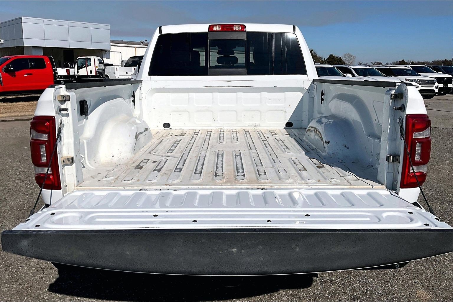 Used 2024 RAM 2500 Laramie image 28