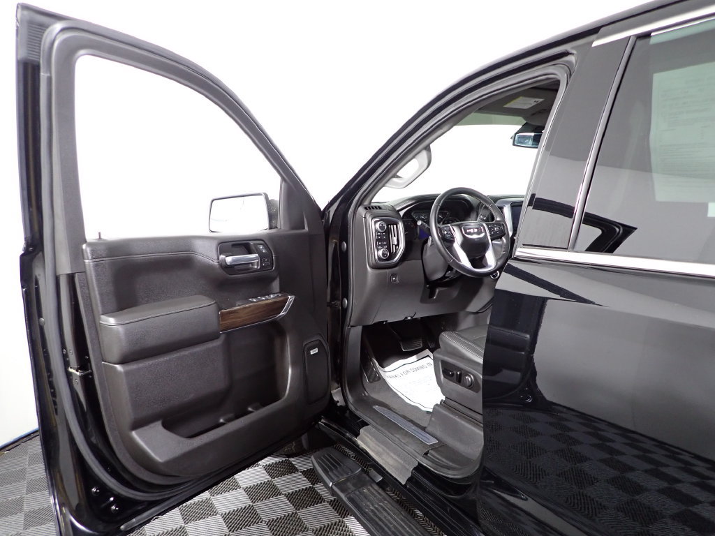 Used 2019 GMC Sierra 1500 SLT w/ SLT Convenience Package AWD/4WD image 20