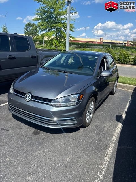 Used 2021 Volkswagen Golf 4-Door FWD image 3