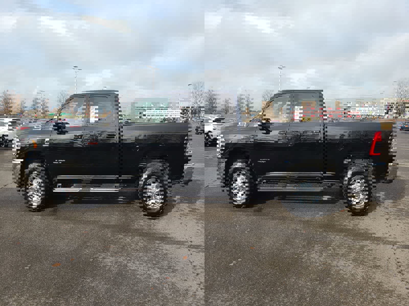 Used 2022 RAM 2500 Big Horn image 11