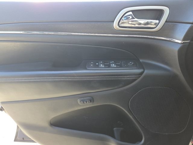 Used 2016 Jeep Grand Cherokee Limited image 33