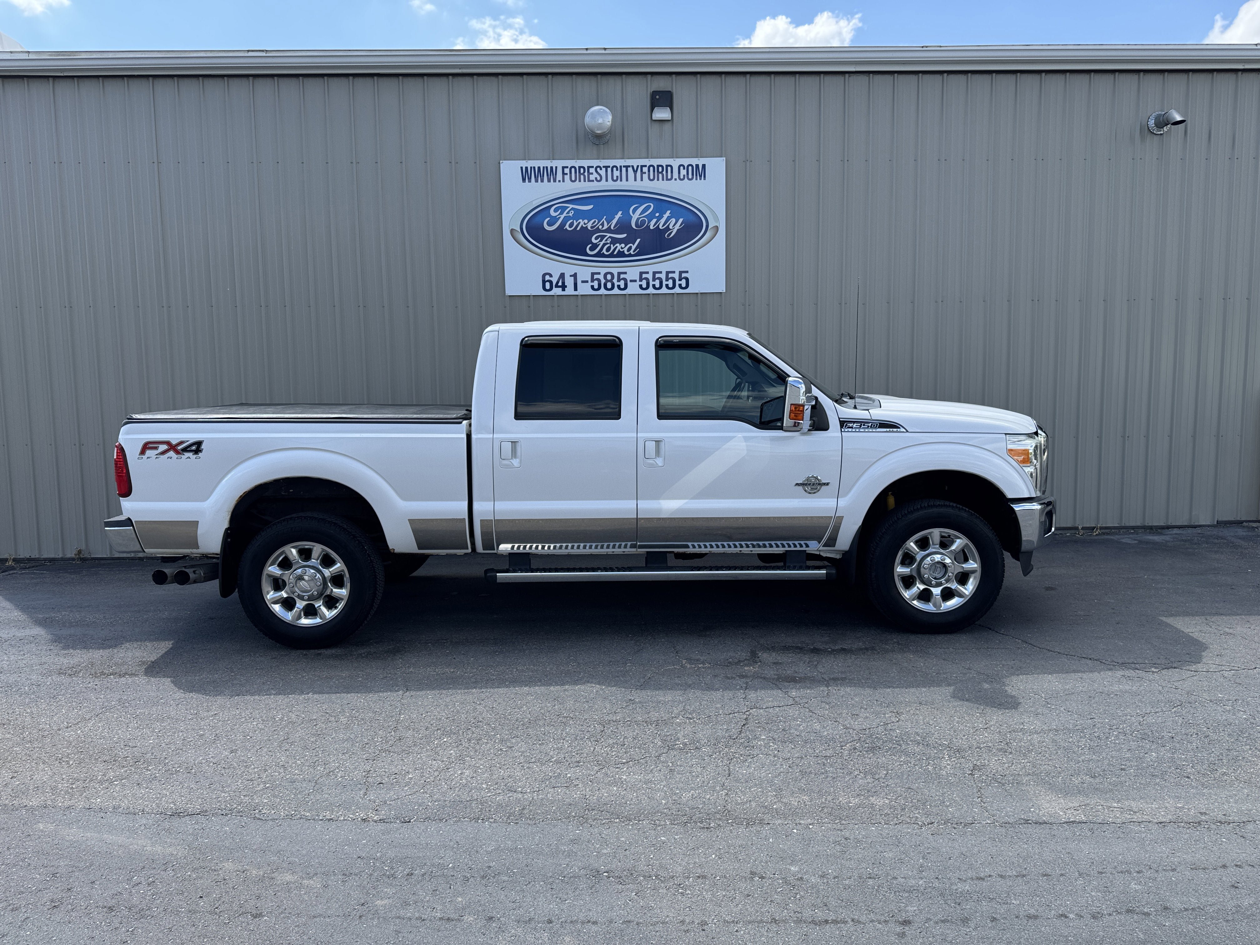 Used 2012 Ford F350 Lariat w/ Lariat Ultimate Pkg AWD/4WD image 6