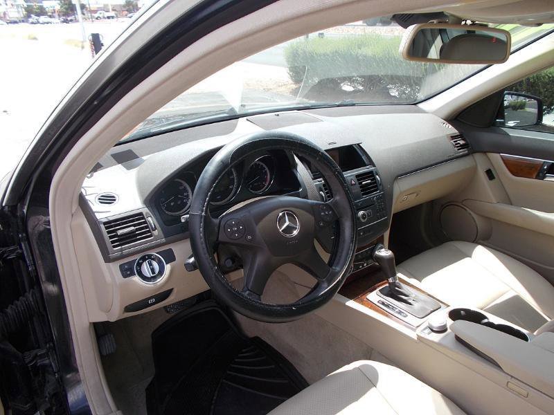 Used 2011 Mercedes-Benz C 300 Sedan image 13