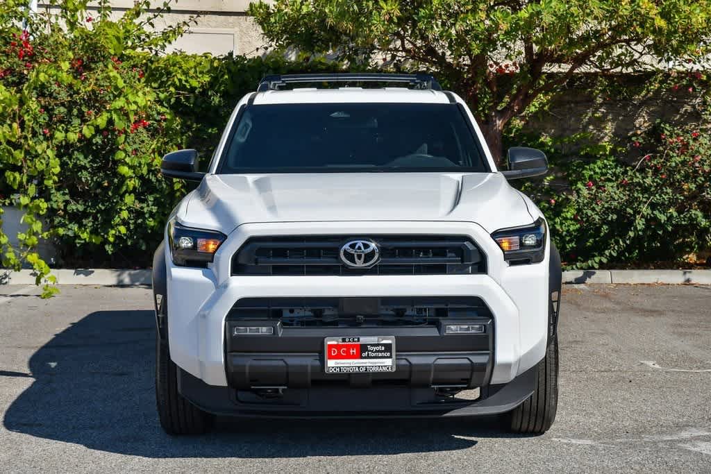 New 2025 Toyota 4Runner SR5 AWD/4WD video 2