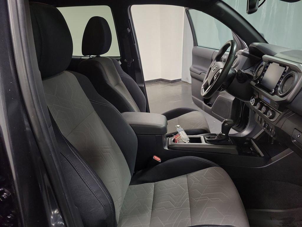 Used 2023 Toyota Tacoma TRD Off-Road image 22