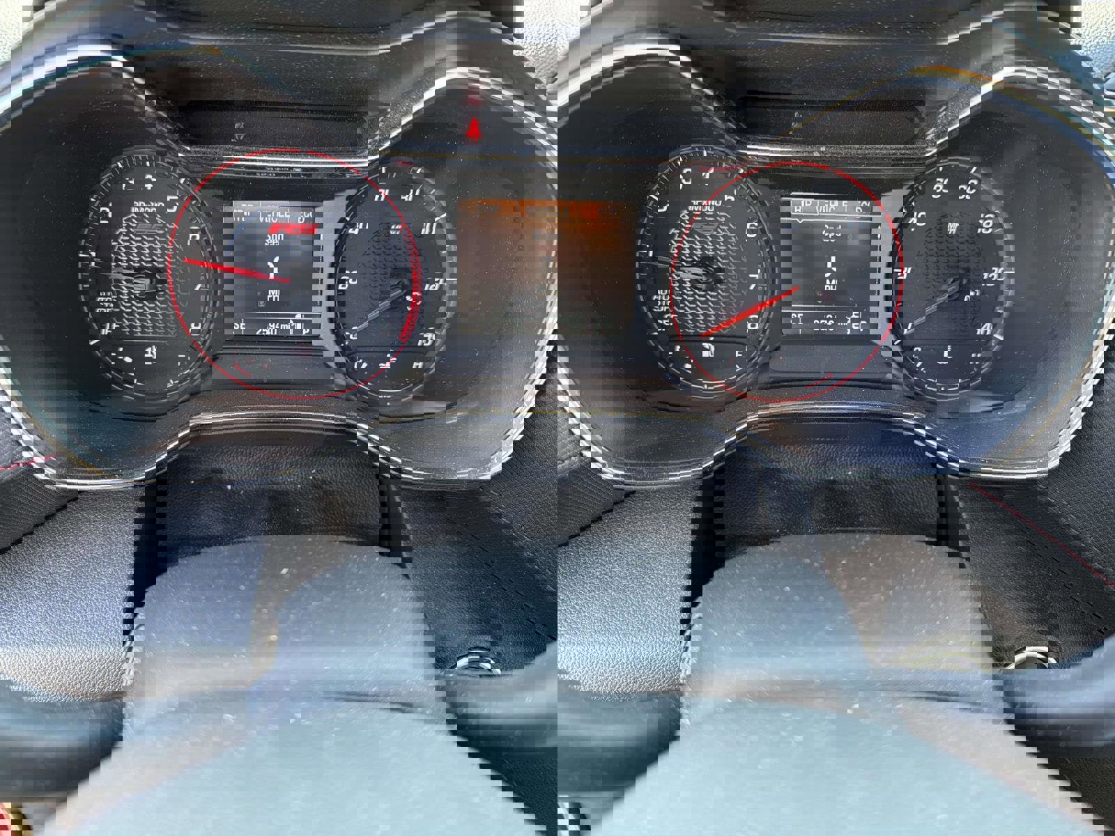 Used 2023 Chevrolet TrailBlazer RS w/ Convenience Package image 8