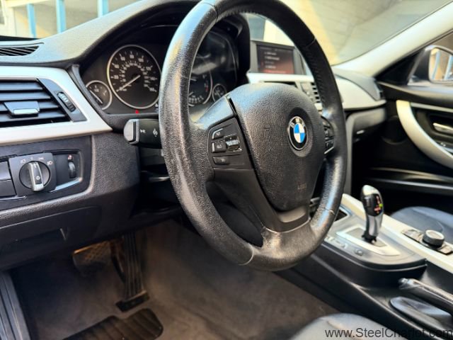 Used 2018 BMW 320i Sedan image 21