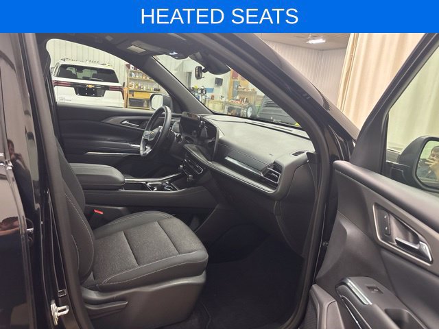 Used 2026 Chevrolet Traverse LT FWD image 13