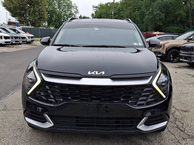 Certified 2025 Kia Sportage EX AWD/4WD image 2