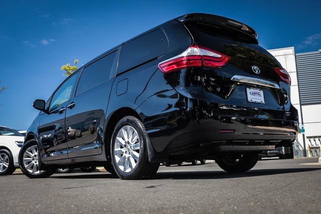 Used 2016 Toyota Sienna Limited Premium AWD/4WD image 2