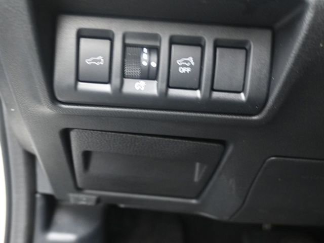 Used 2022 Subaru Outback Limited w/ Popular Package #2 image 16