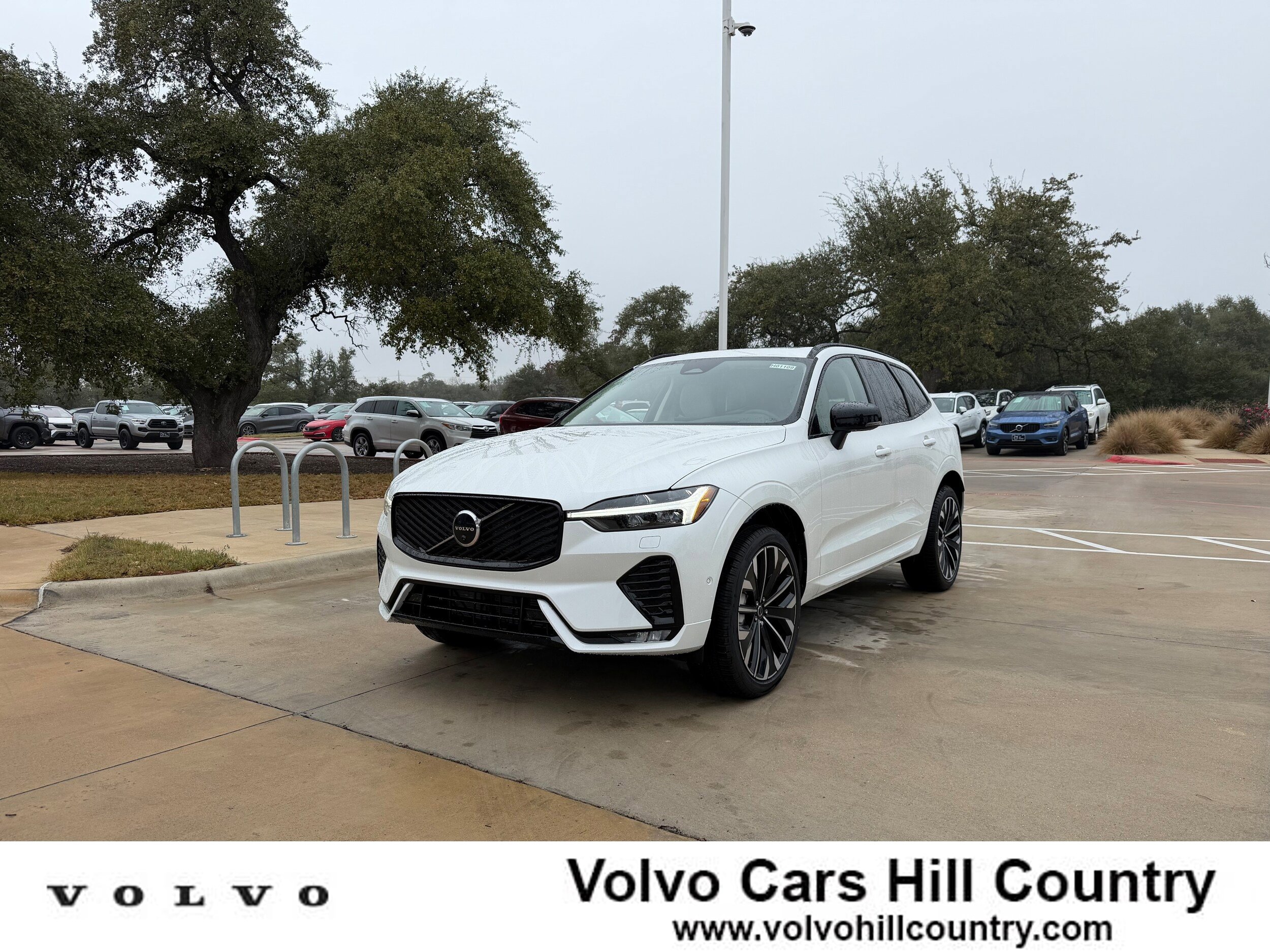 New 2026 Volvo XC60 B5 Ultra w/ Protection Package Premier AWD/4WD image 1