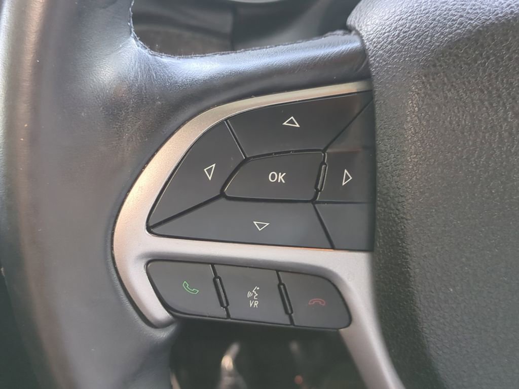 Used 2018 Jeep Grand Cherokee Limited w/ Trailer Tow Group IV image 27