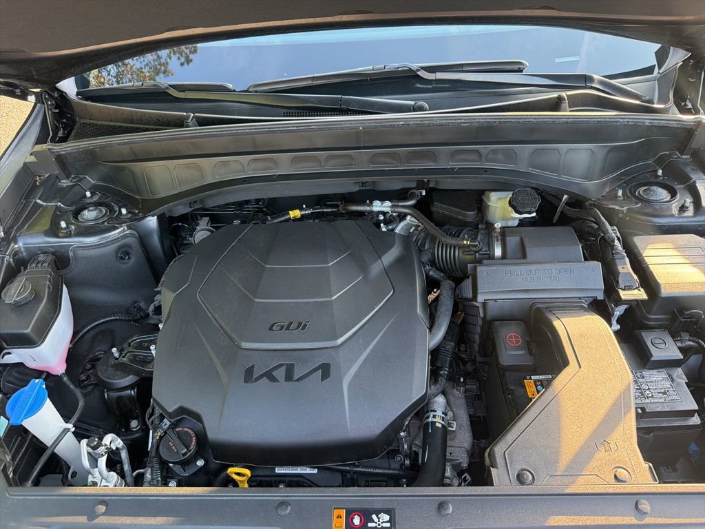 Used 2025 Kia Telluride SX X-Line AWD/4WD image 12