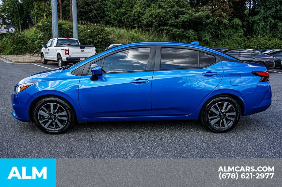 Used 2022 Nissan Versa SV FWD image 6