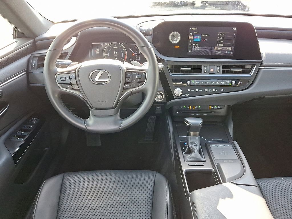 Used 2022 Lexus ES 350 w/ Premium Package image 12