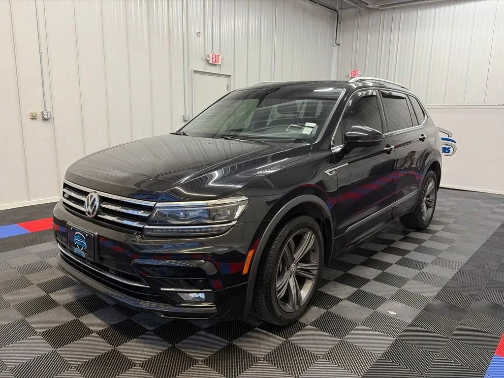 Used 2021 Volkswagen Tiguan SEL Premium R-Line AWD/4WD image 6