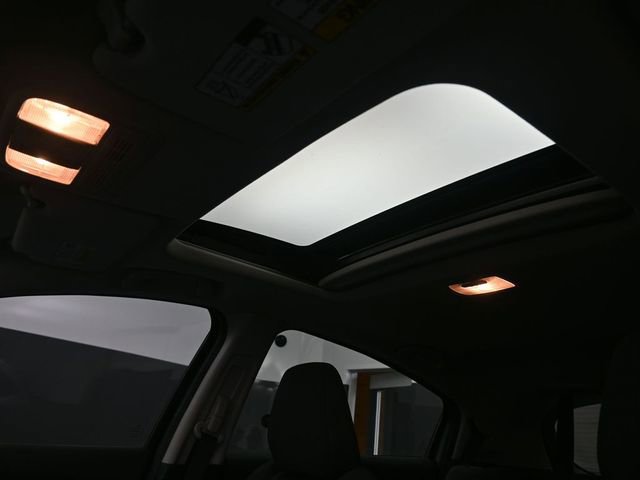 Used 2022 Honda HR-V EX image 2