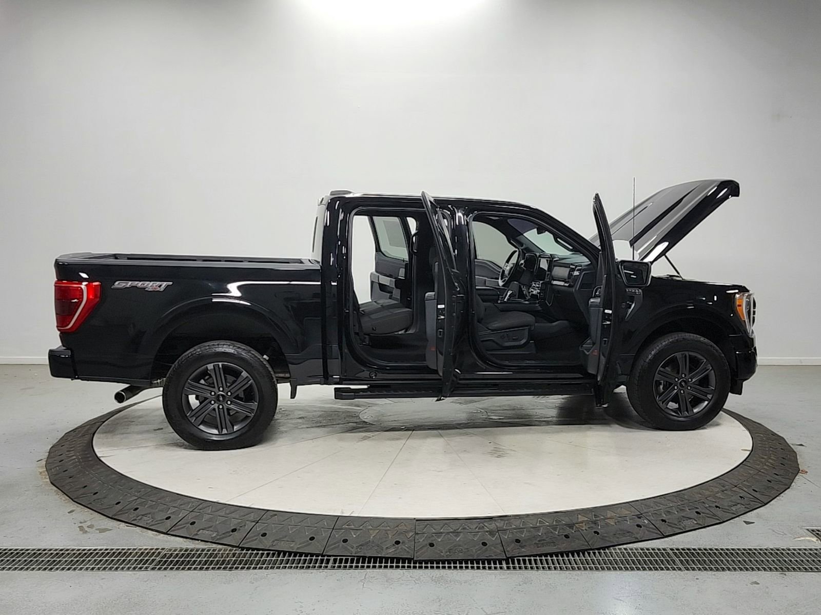 Used 2023 Ford F150 XLT w/ Equipment Group 302A High AWD/4WD image 16