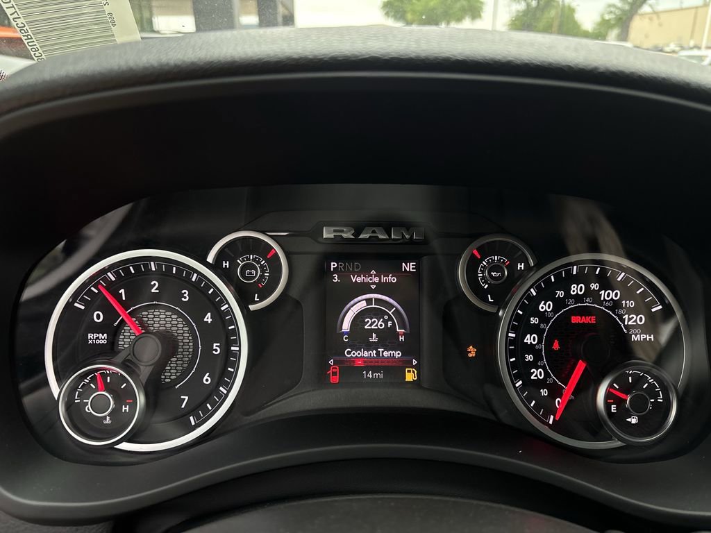 New 2026 RAM 2500 Tradesman AWD/4WD image 13