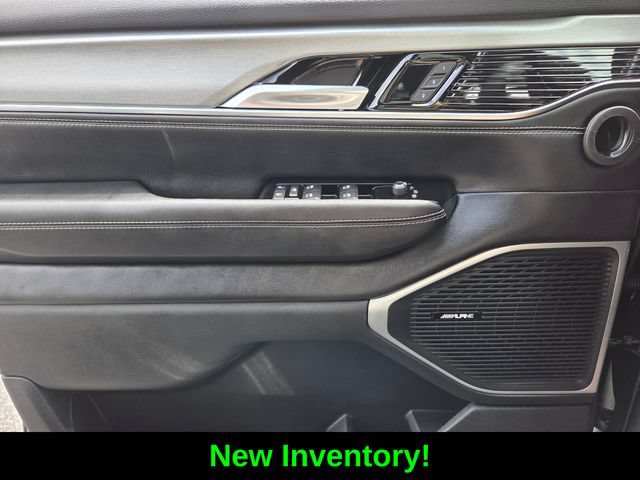 Certified 2023 Jeep Wagoneer Series II w/ Convenience Group I AWD/4WD image 21