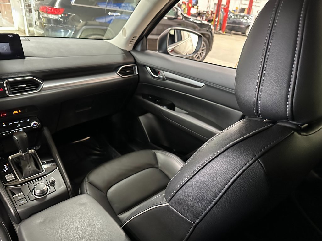 Used 2025 MAZDA CX-5 AWD 2.5 S w/ Preferred Package image 14