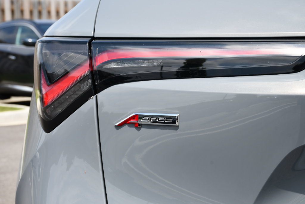 New 2026 Acura ADX A-Spec w/ Advance Package AWD/4WD image 9