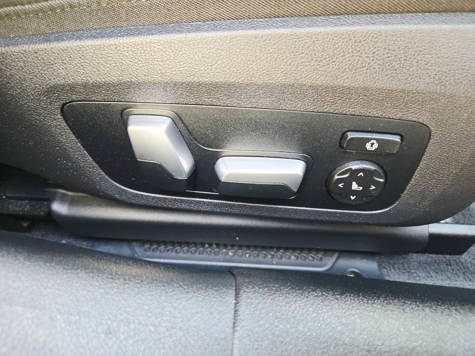 Used 2020 BMW M850i Gran Coupe xDrive image 25