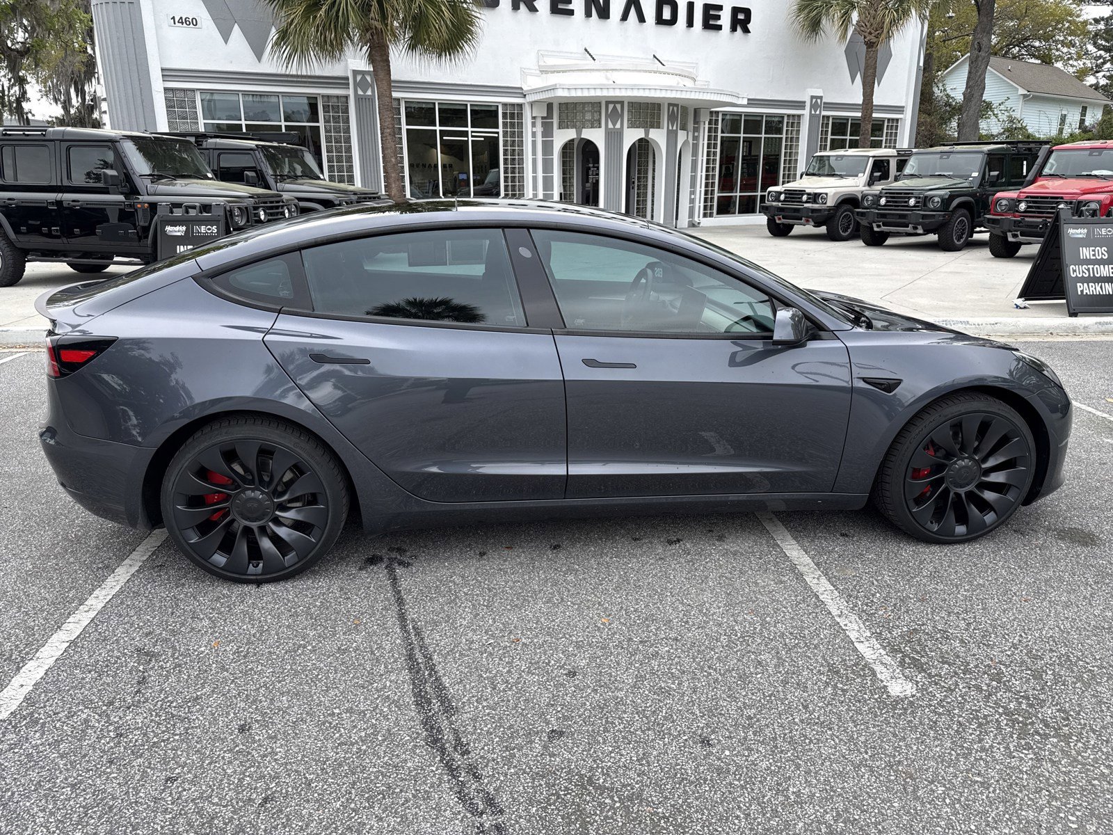 Used 2023 Tesla Model 3 Performance image 10