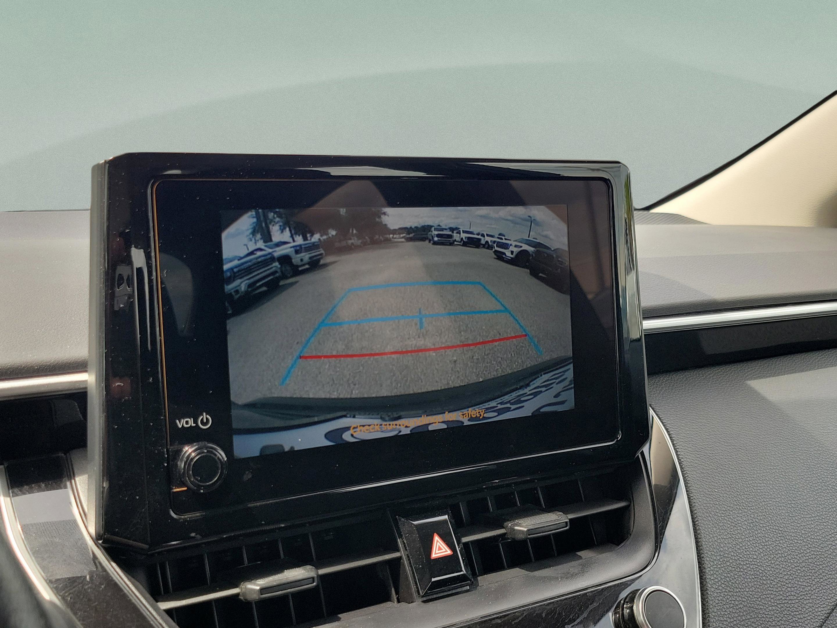 Used 2023 Toyota Corolla LE FWD image 28