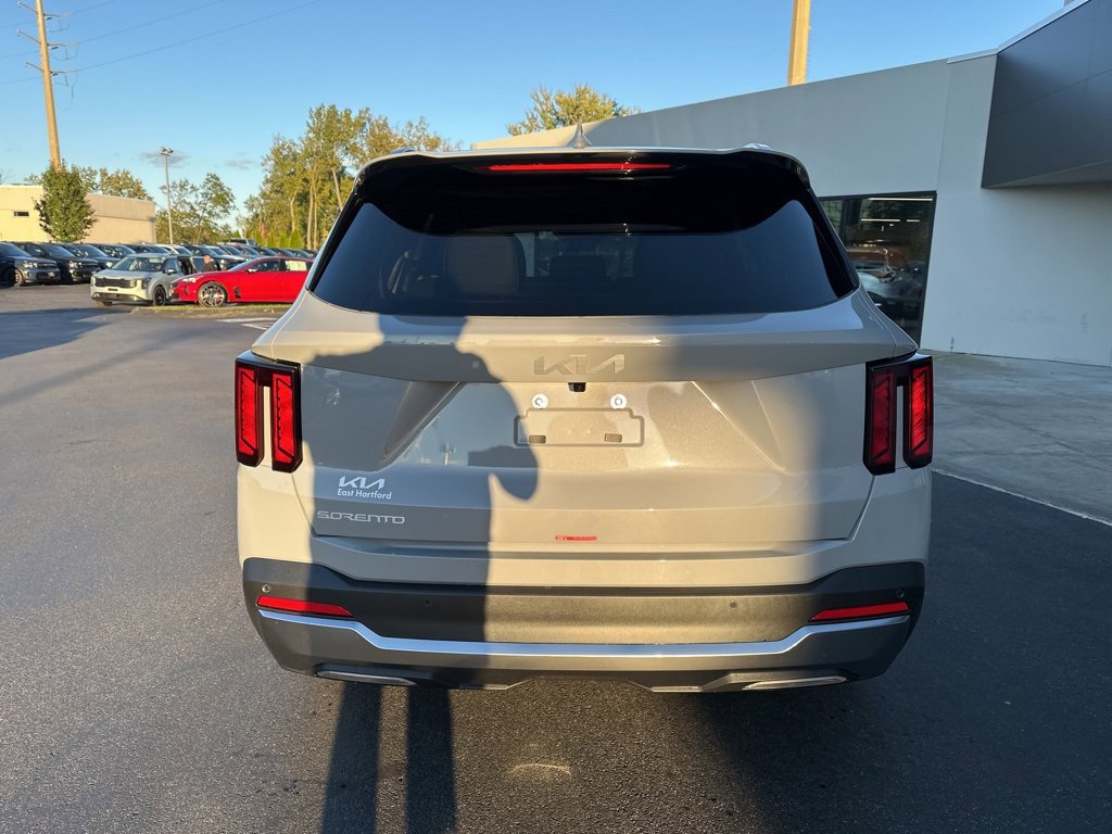 New 2026 Kia Sorento S image 7