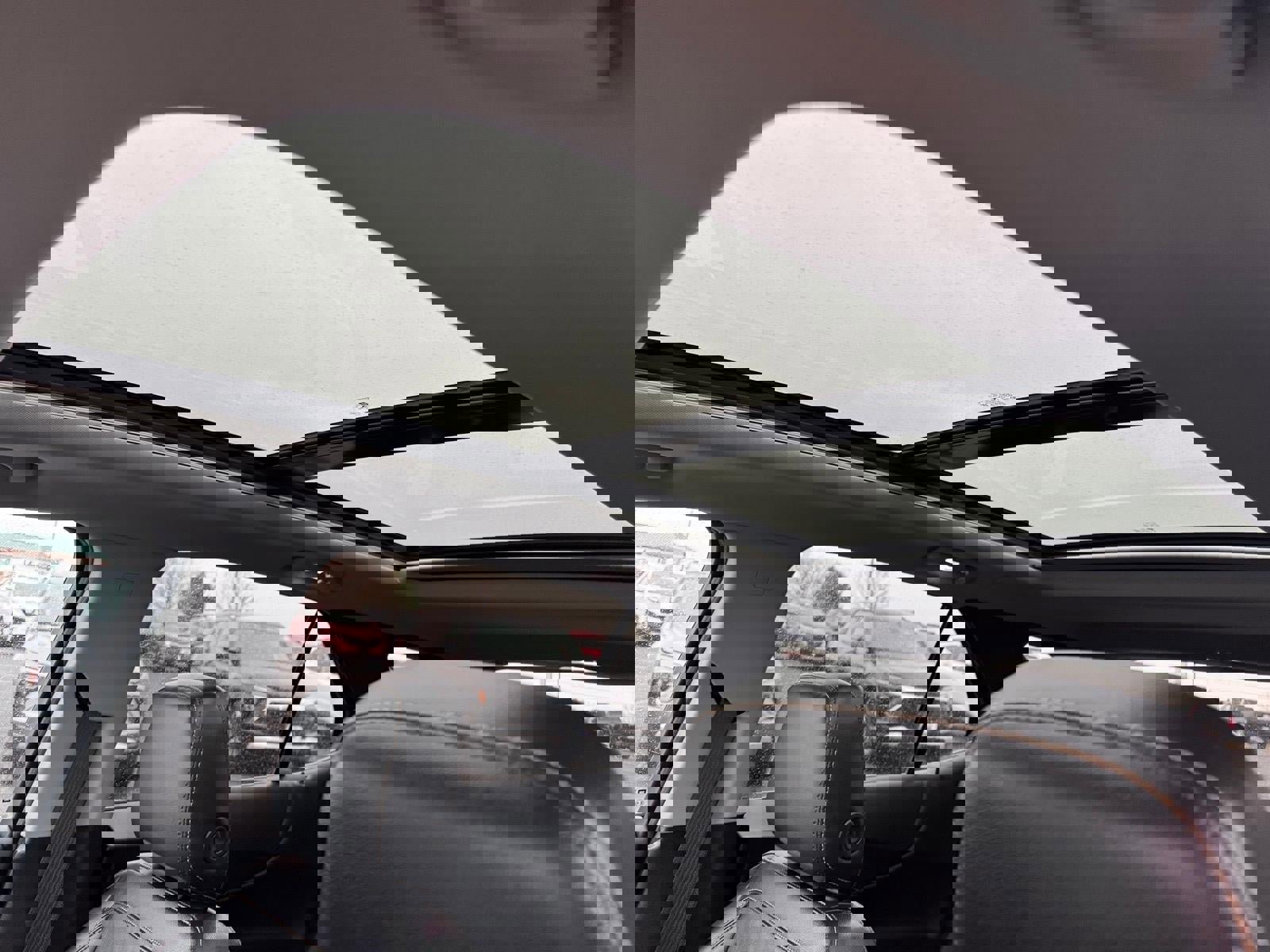 Used 2022 Chevrolet Equinox Premier image 5