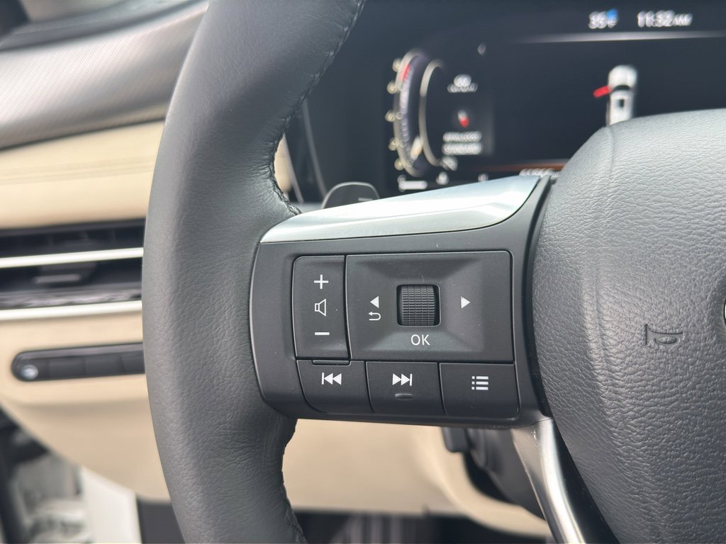 Used 2023 INFINITI QX60 Luxe w/ Cargo Package image 20