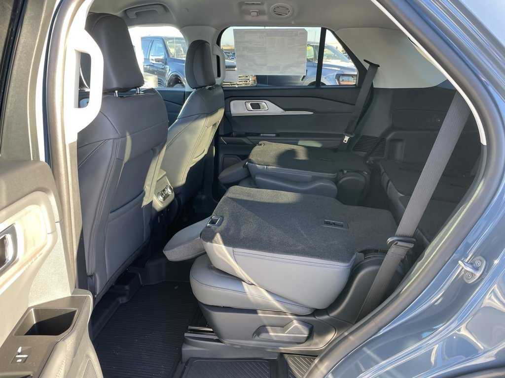 New 2026 Ford Explorer Active w/ Active Comfort Package image 57