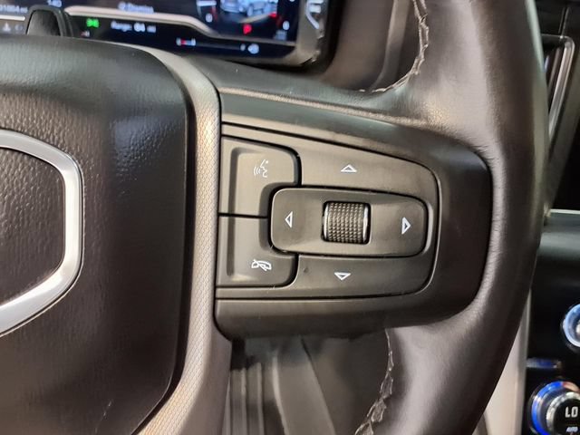 Used 2024 GMC Yukon Denali w/ Advanced Technology Package AWD/4WD image 10