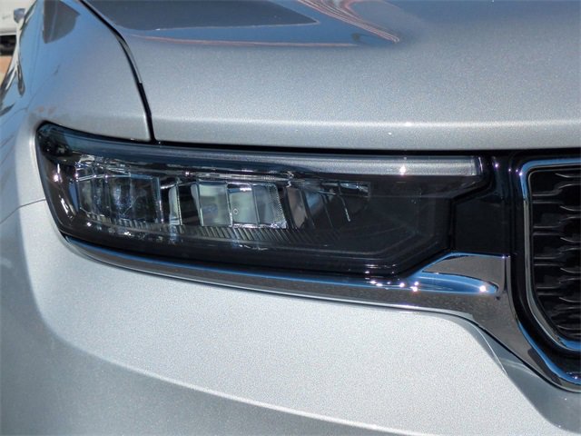 New 2025 Jeep Grand Cherokee Limited w/ Trailer Tow Package image 10