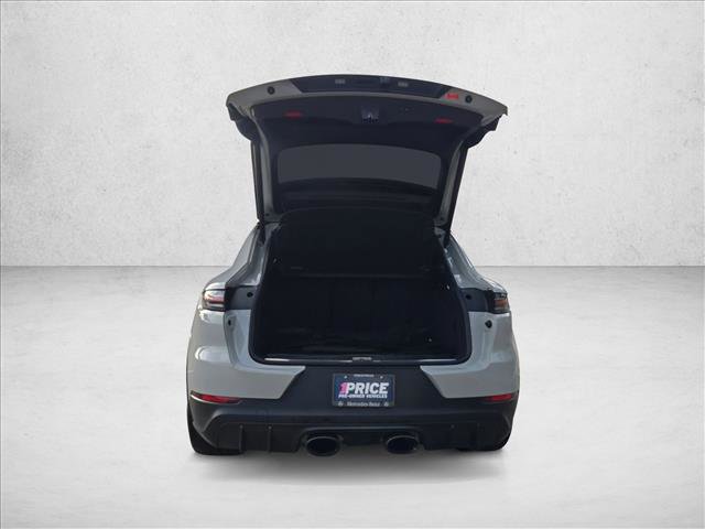 Used 2023 Porsche Cayenne Turbo GT video 4
