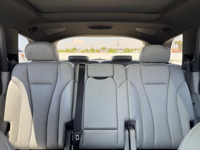 Used 2019 Audi Q7 2.0T Premium Plus w/ Premium Plus Package AWD/4WD image 28