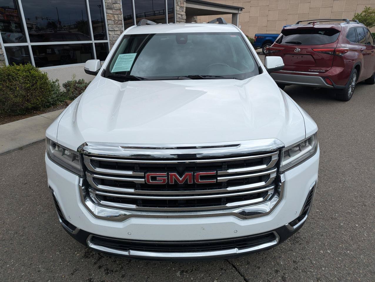 Used 2023 GMC Acadia SLT AWD/4WD image 7
