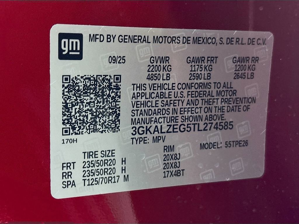 New 2026 GMC Terrain Denali w/ LPO, Black Badging Package image 32