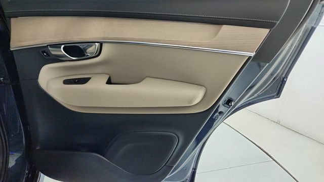 New 2026 Volvo XC90 B6 Plus w/ Protection Package AWD/4WD image 36