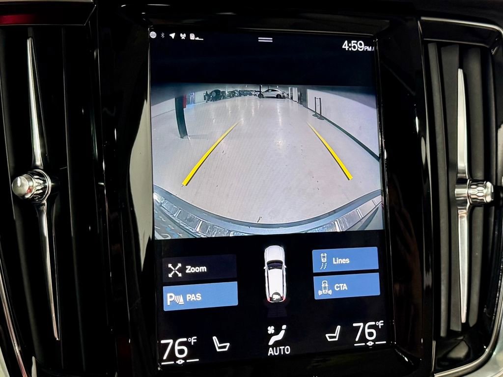 Used 2020 Volvo V90 T6 Cross Country image 5