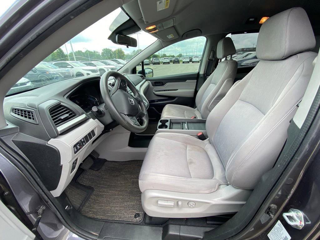 Used 2022 Honda Odyssey EX image 11
