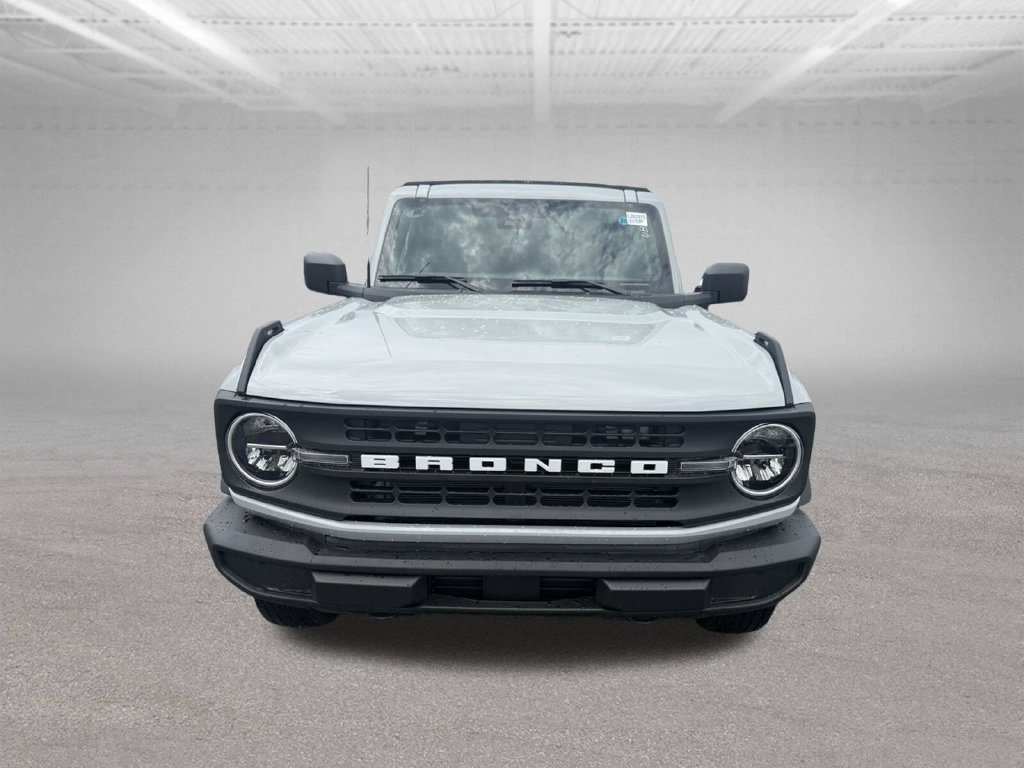 New 2026 Ford Bronco 4-Door AWD/4WD image 9